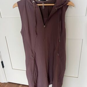 Calvin Klein Sleeveless Hooded dress in Brown/plum